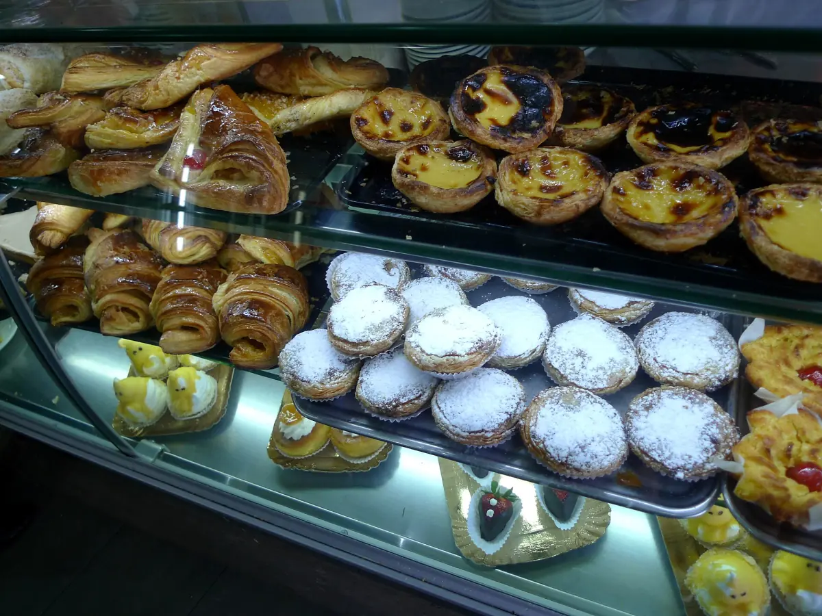 Pastries on the counter at Pastéis de Belém